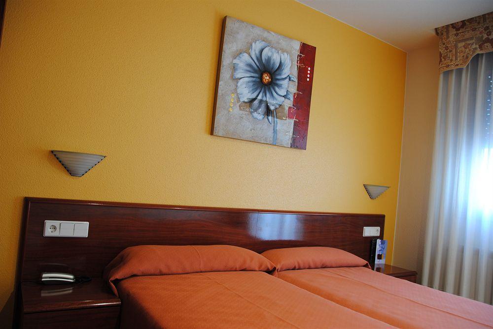 Hotel Playa Poniente Gijón Kültér fotó